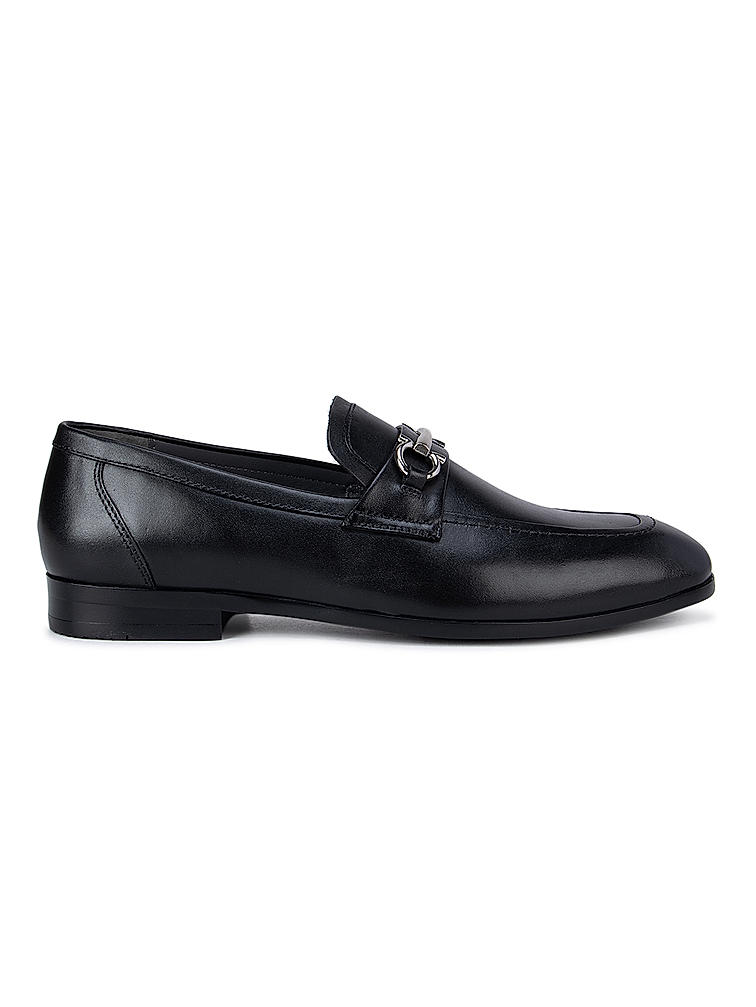 Black Plain Loafers With Embellishment